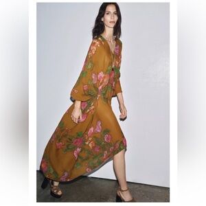 ZARA OVERSIZED FLORAL DRESS